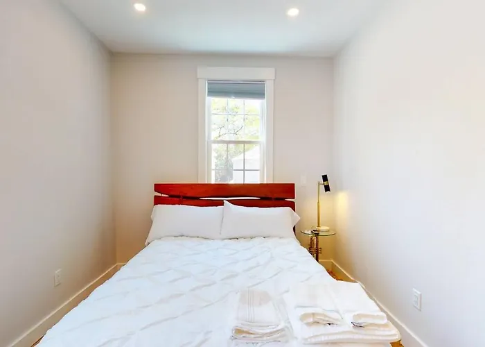 Historic 2Br 1Ba With King Bed-Fast Wi-Fi 75 Oled Tv