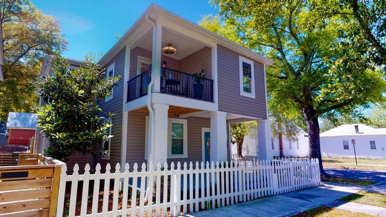 Holiday home Historic 2br 1ba With King Bed-fast Wi-fi 75 Oled Tv Wilmington